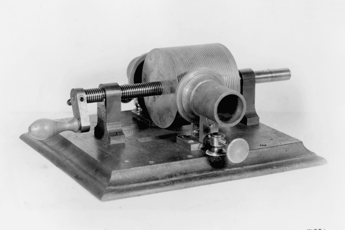 Phonograph